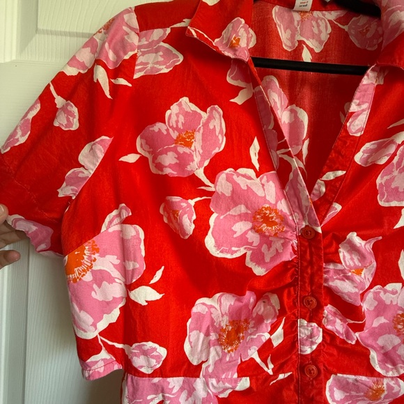 Red Floral Button-Front Midi Dress with Pink Blooms - Picture 3 of 5